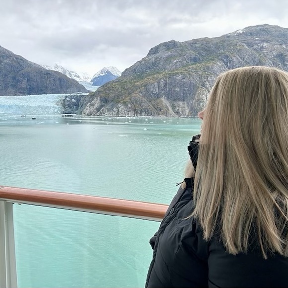 Meet your Posher, Christine - Picture 9 of 16